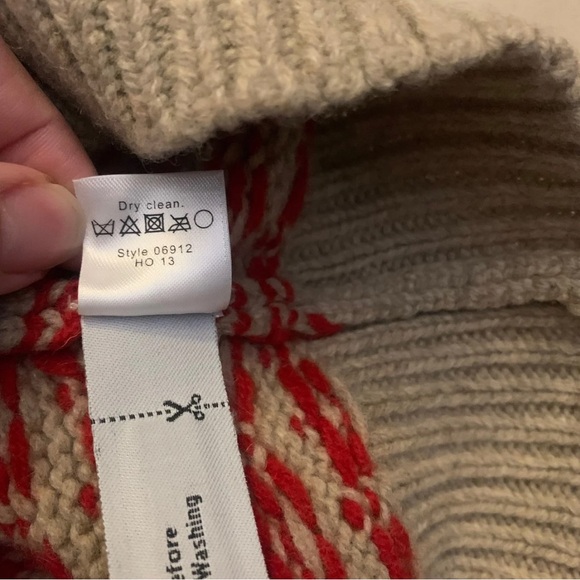 J. Crew Relaxed Wool Beige Red Chunky Sweater Crewneck Size Small Christmas - Picture 5 of 7
